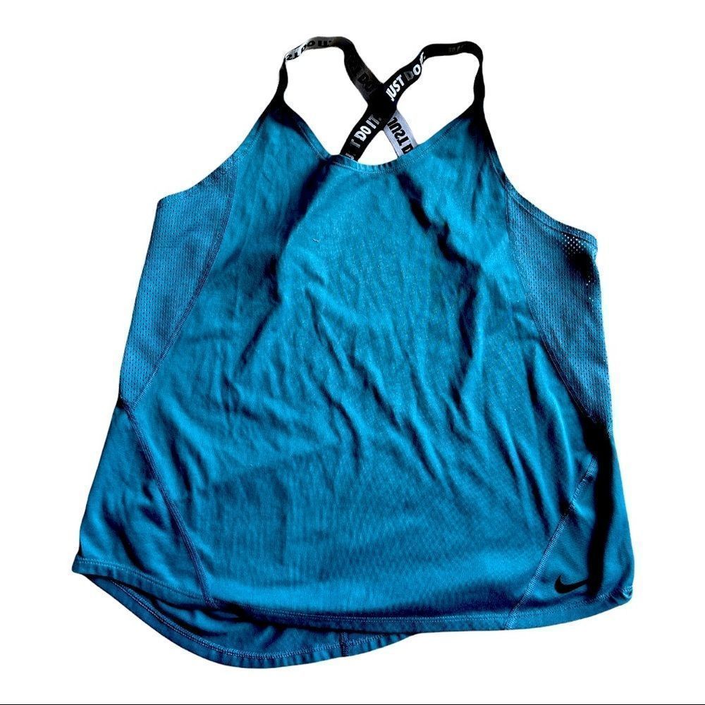 Women’s Nike tank top size large